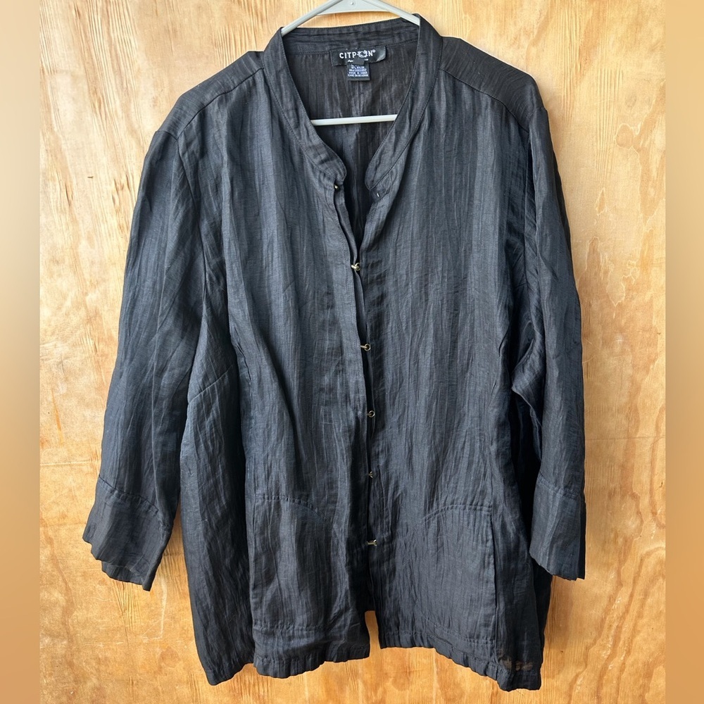 Citron Linen Charcoal Gray open front Kimono Blazer